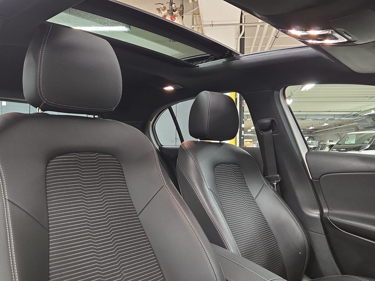 Billede af Mercedes-Benz A200 1,3 7G-DCT 163HK 7g Aut.