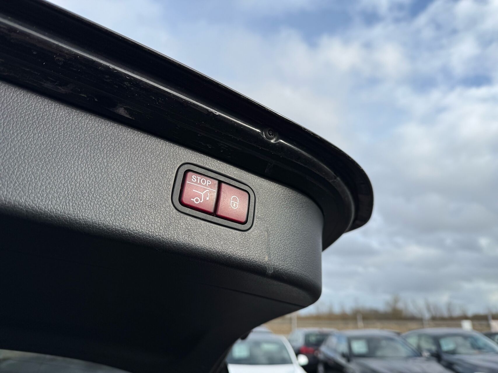 Billede af Mercedes-Benz C220 d T 2,0 CDI  Mild hybrid AMG Line 9G-Tronic 200HK Stc Aut.