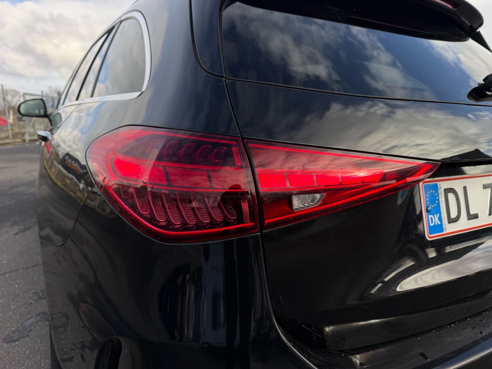 Billede af Mercedes-Benz C220 d T 2,0 CDI  Mild hybrid AMG Line 9G-Tronic 200HK Stc Aut.