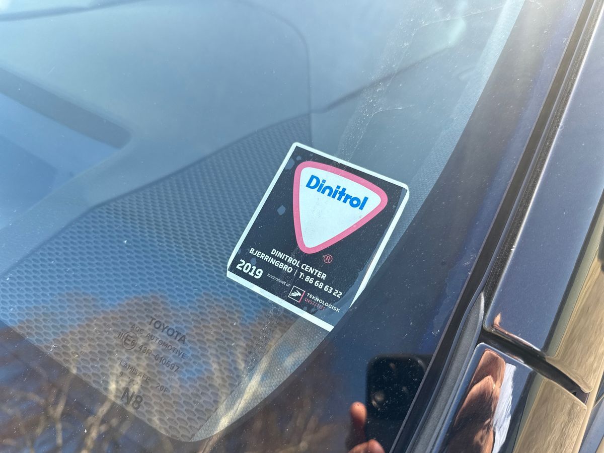 Billede af Toyota Corolla 1,8 Hybrid H3 Premium E-CVT 122HK 5d Trinl. Gear