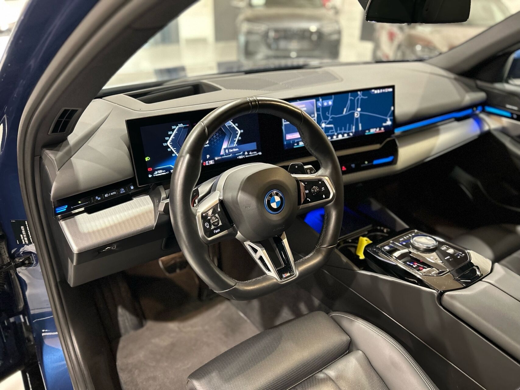 Billede af BMW 530e Touring 2,0 Plugin-hybrid M-Sport Steptronic 299HK Stc 8g Aut.