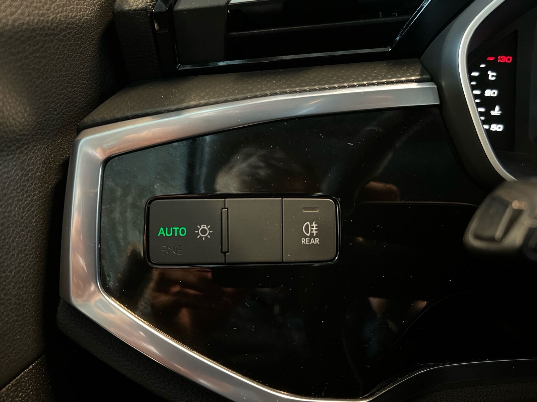 Billede af Audi Q3 1,5 35 TFSI  Mild hybrid Advanced Prestige S Tronic 150HK 5d 7g Aut.