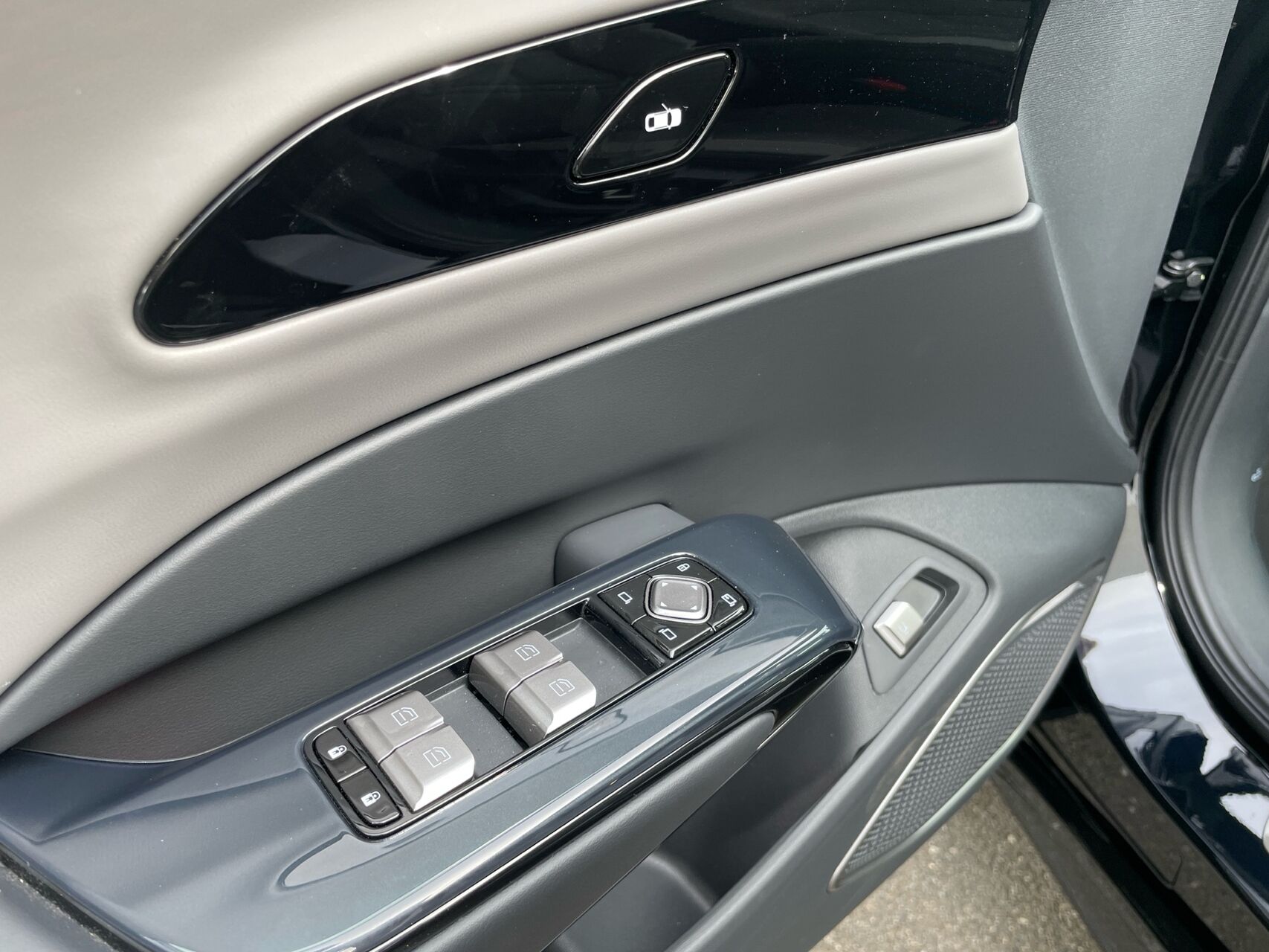 Billede af Hongqi EH7 EL Exclusive 339HK Aut.