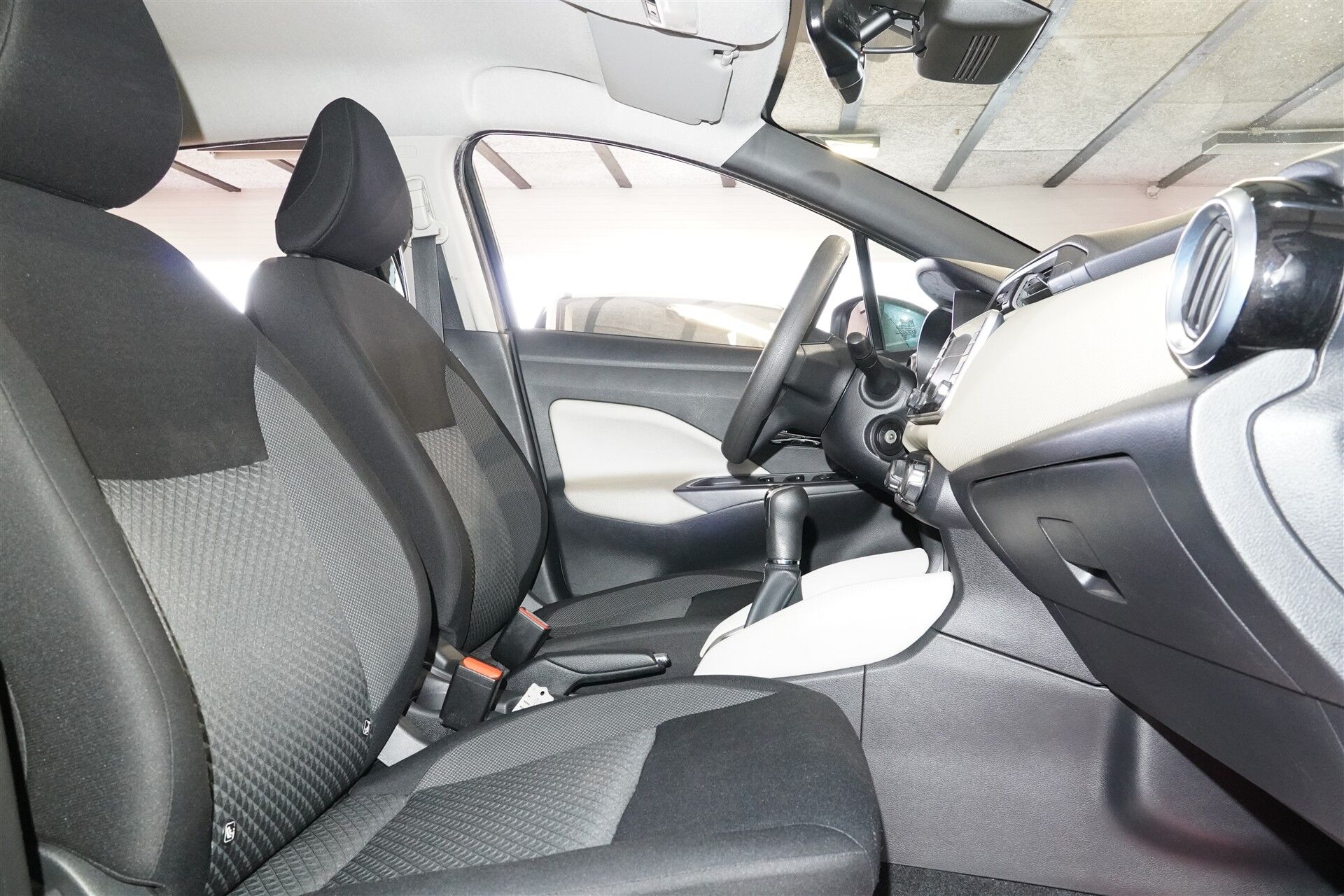 Billede af Nissan Micra 1,0 IG-T Acenta Start/Stop 100HK 5d