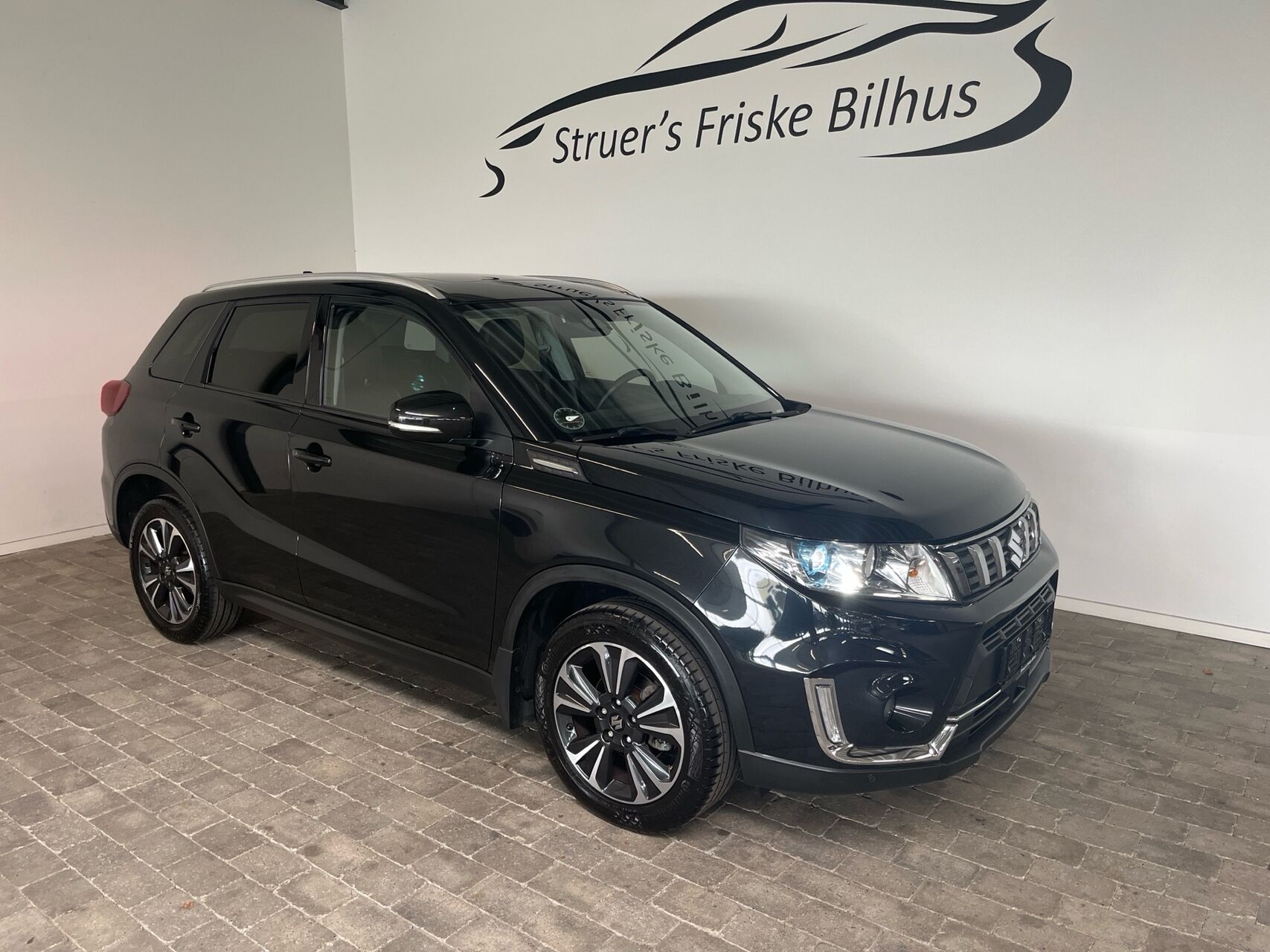 Billede af Suzuki Vitara 1,4 Boosterjet Adventure 140HK 5d 6g Aut.