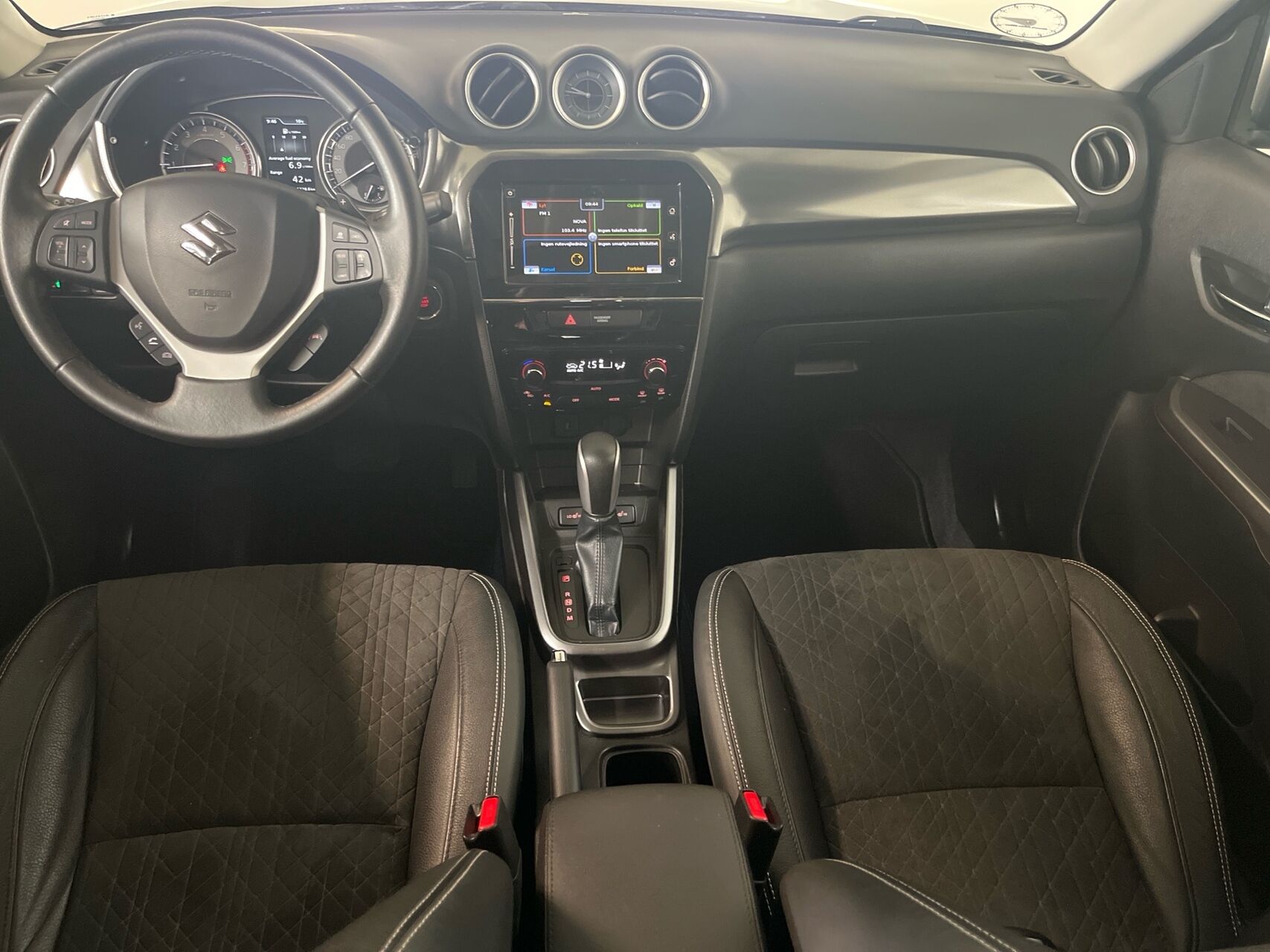 Billede af Suzuki Vitara 1,4 Boosterjet Adventure 140HK 5d 6g Aut.