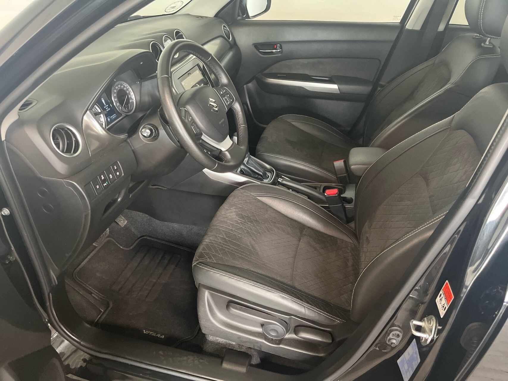 Billede af Suzuki Vitara 1,4 Boosterjet Adventure 140HK 5d 6g Aut.