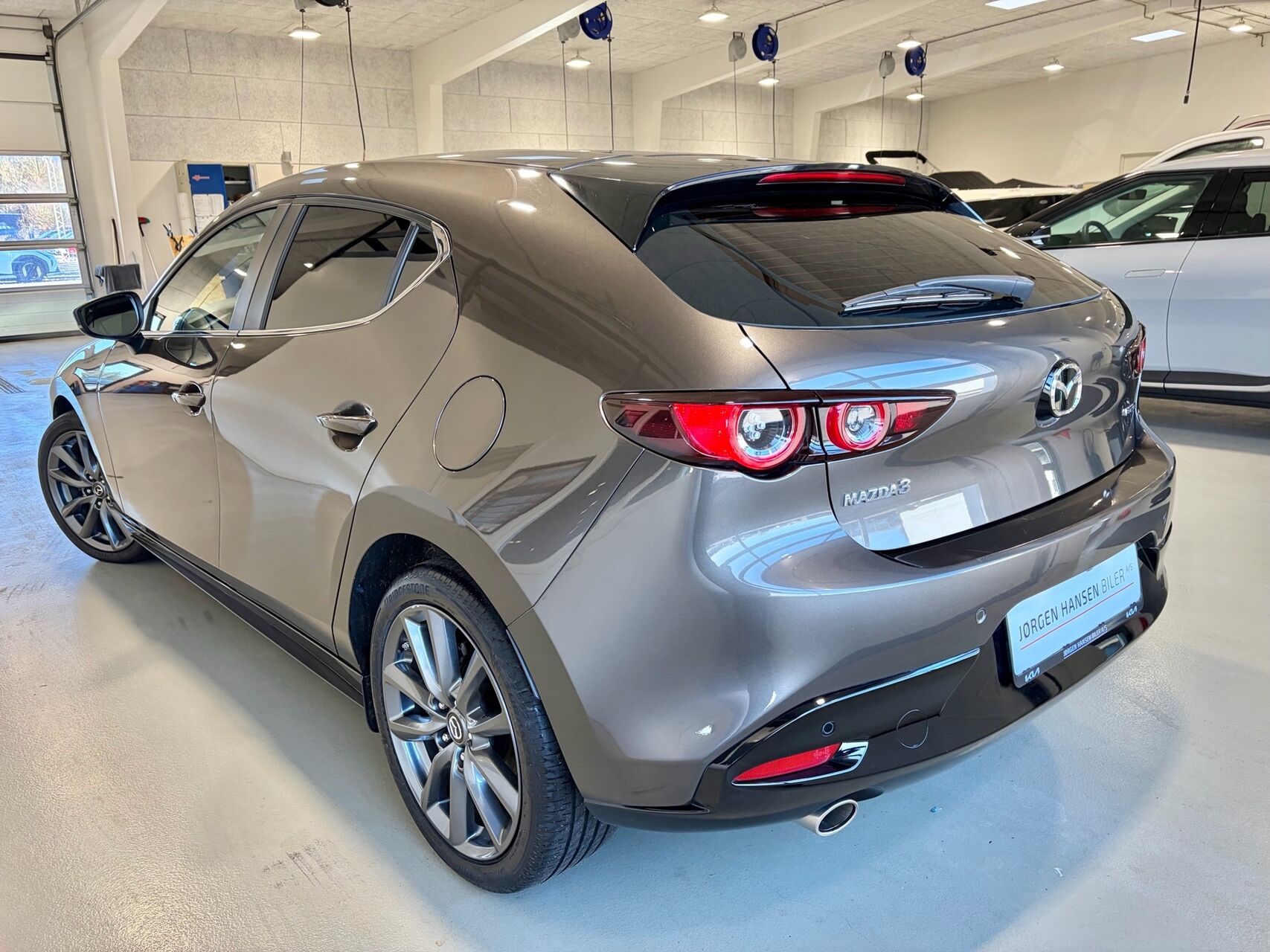 Billede af Mazda 3 2,0 Skyactiv-G  Mild hybrid Sky 122HK 5d 6g