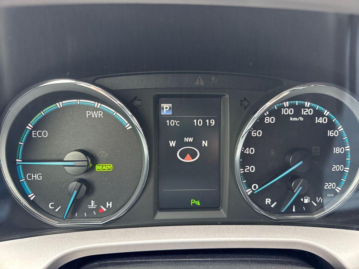 Billede af Toyota RAV4 2,5 Hybrid H3 Safety Sense 4x2 197HK 5d 6g Aut.