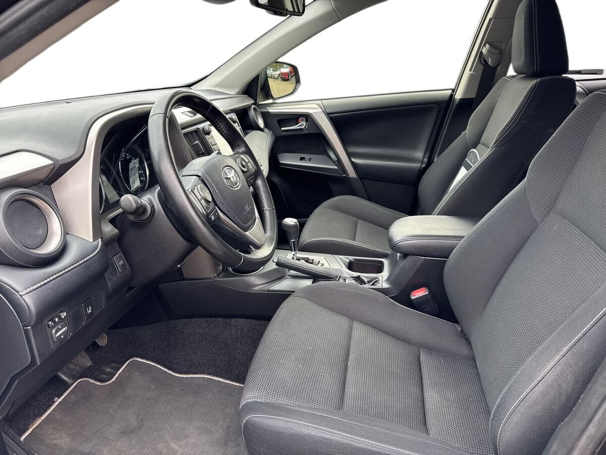 Billede af Toyota RAV4 2,5 Hybrid H3 Safety Sense 4x2 197HK 5d 6g Aut.