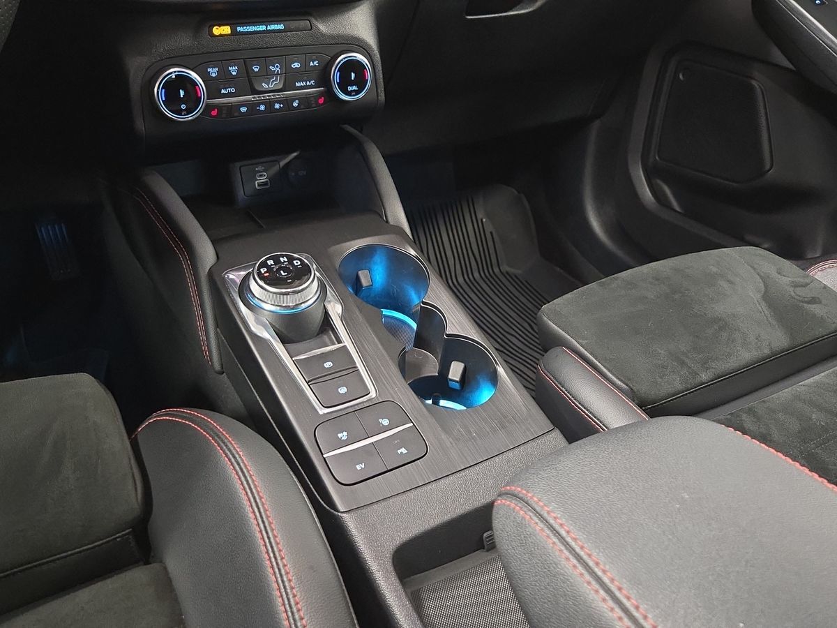 Billede af Ford Kuga 2,5 Plugin-hybrid ST-Line X CVT 225HK 5d Trinl. Gear