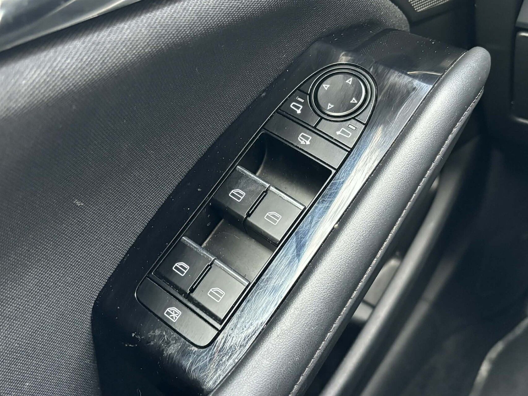 Billede af Mazda 3 2,0 e-Skyactiv-G  Mild hybrid Exclusive-Line 150HK 6g