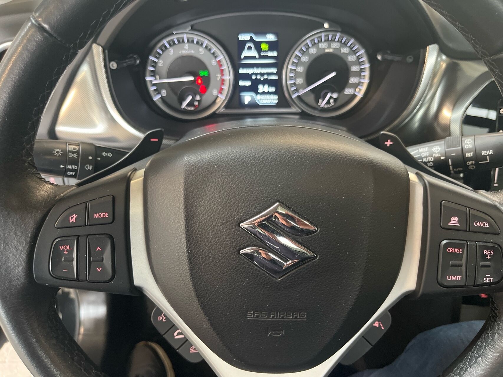 Billede af Suzuki Vitara 1,4 Boosterjet Adventure 140HK 5d 6g Aut.