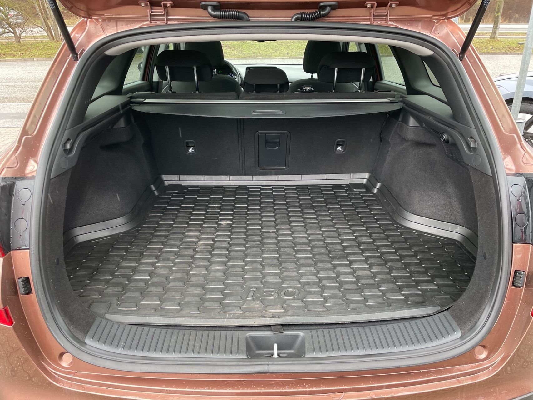 Billede af Hyundai i30 Cw 1,4 T-GDI Premium DCT 140HK Stc 7g Aut.