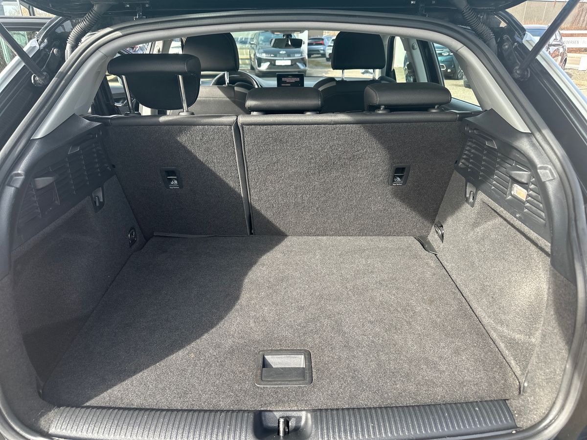 Billede af Audi Q2 1,5 35 TFSI Sport S Tronic 150HK 5d 7g Aut.