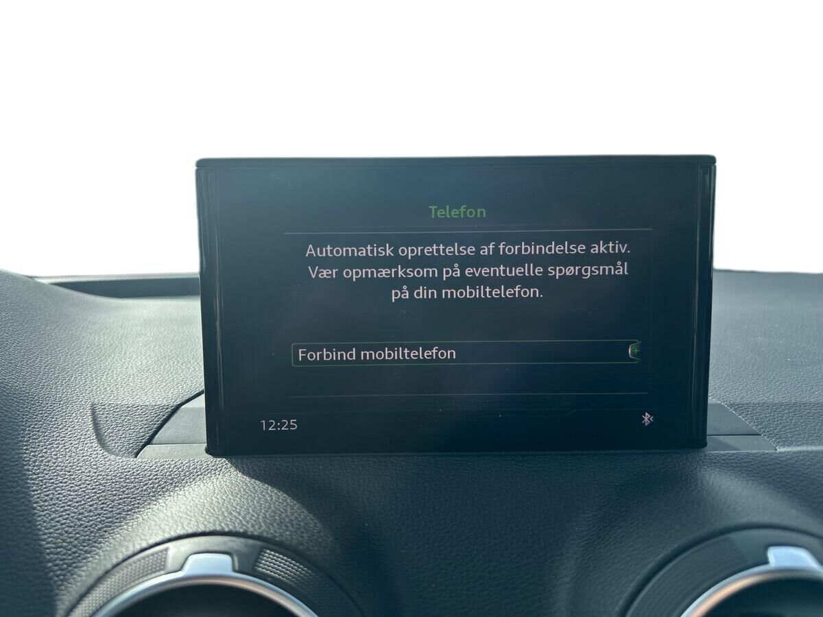 Billede af Audi Q2 1,5 35 TFSI Sport S Tronic 150HK 5d 7g Aut.