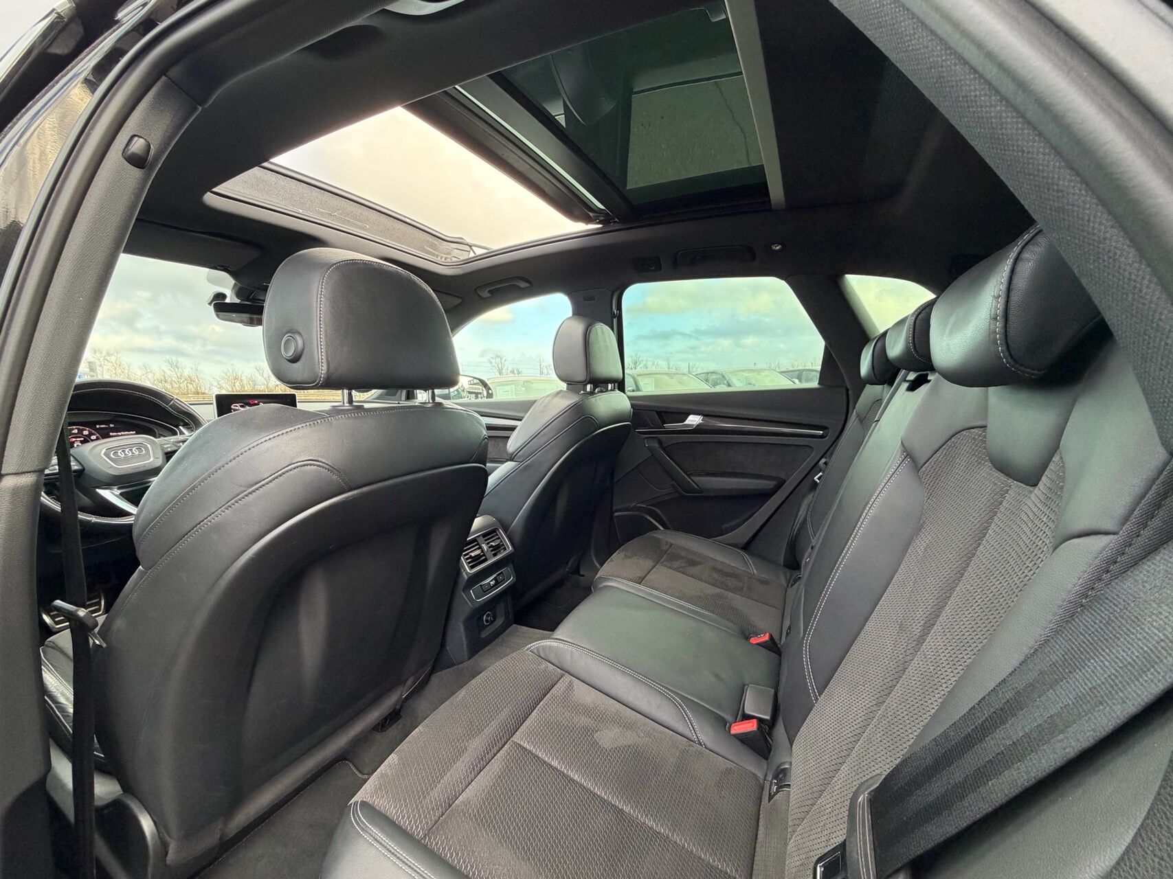 Billede af Audi SQ5 3,0 TFSI Quattro Tiptr. 354HK 5d 8g Aut.