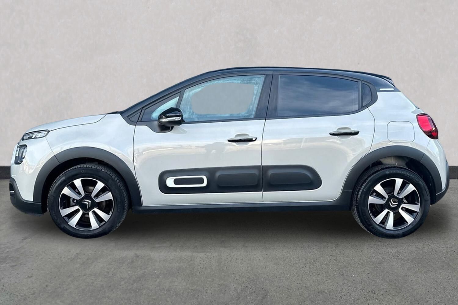 Billede af Citroën C3 1,2 PureTech Attraction 83HK 5d