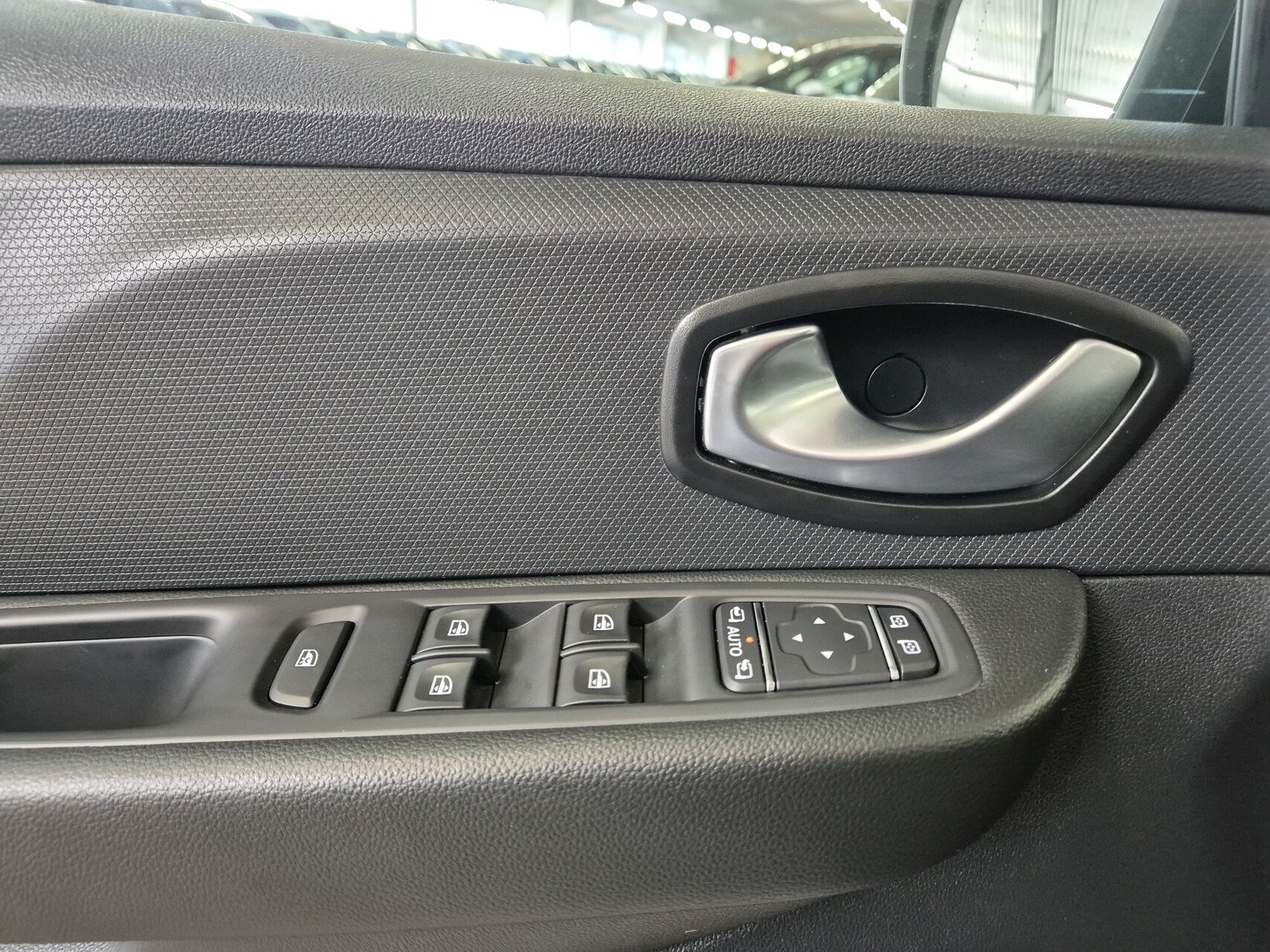 Billede af Renault Clio Sport Tourer 0,9 Energy TCe Zen 90HK Stc