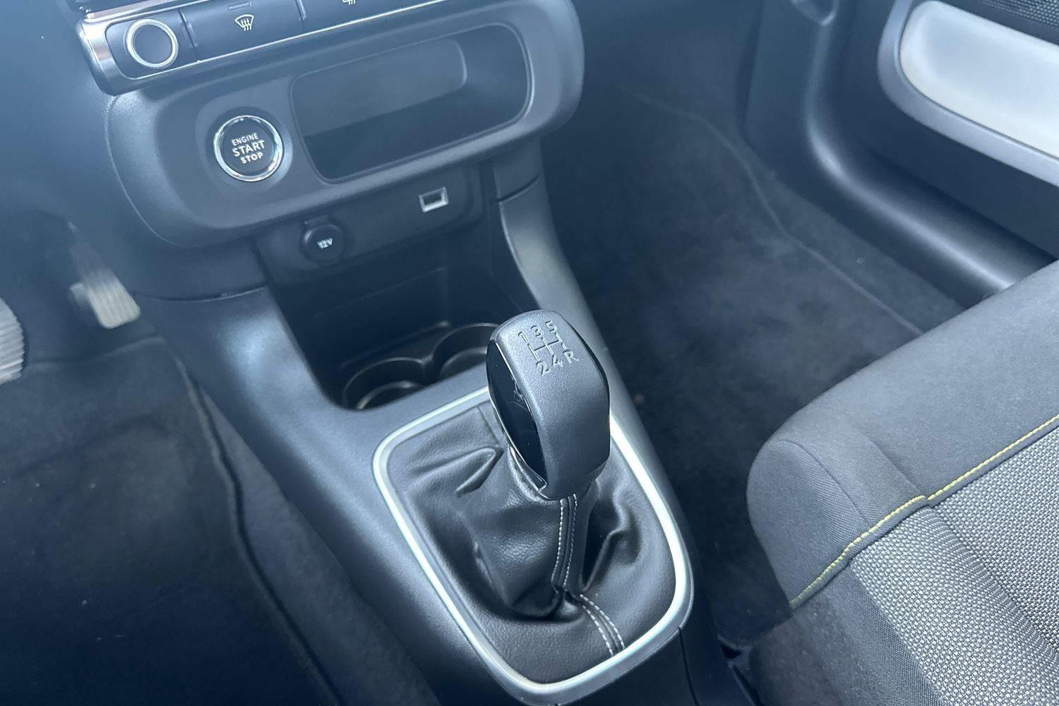 Billede af Citroën C3 1,2 PureTech Attraction 83HK 5d