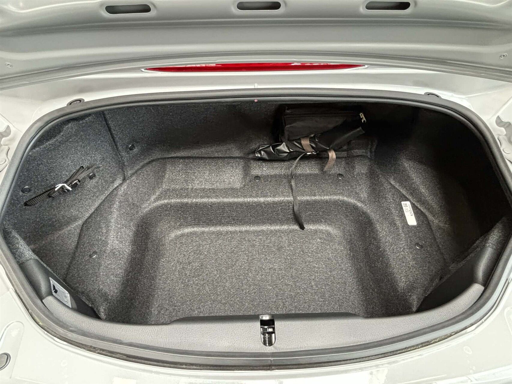 Billede af Mazda MX-5 Roadster 1,5 Skyactiv-G Prime-Line 132HK Cabr. 6g