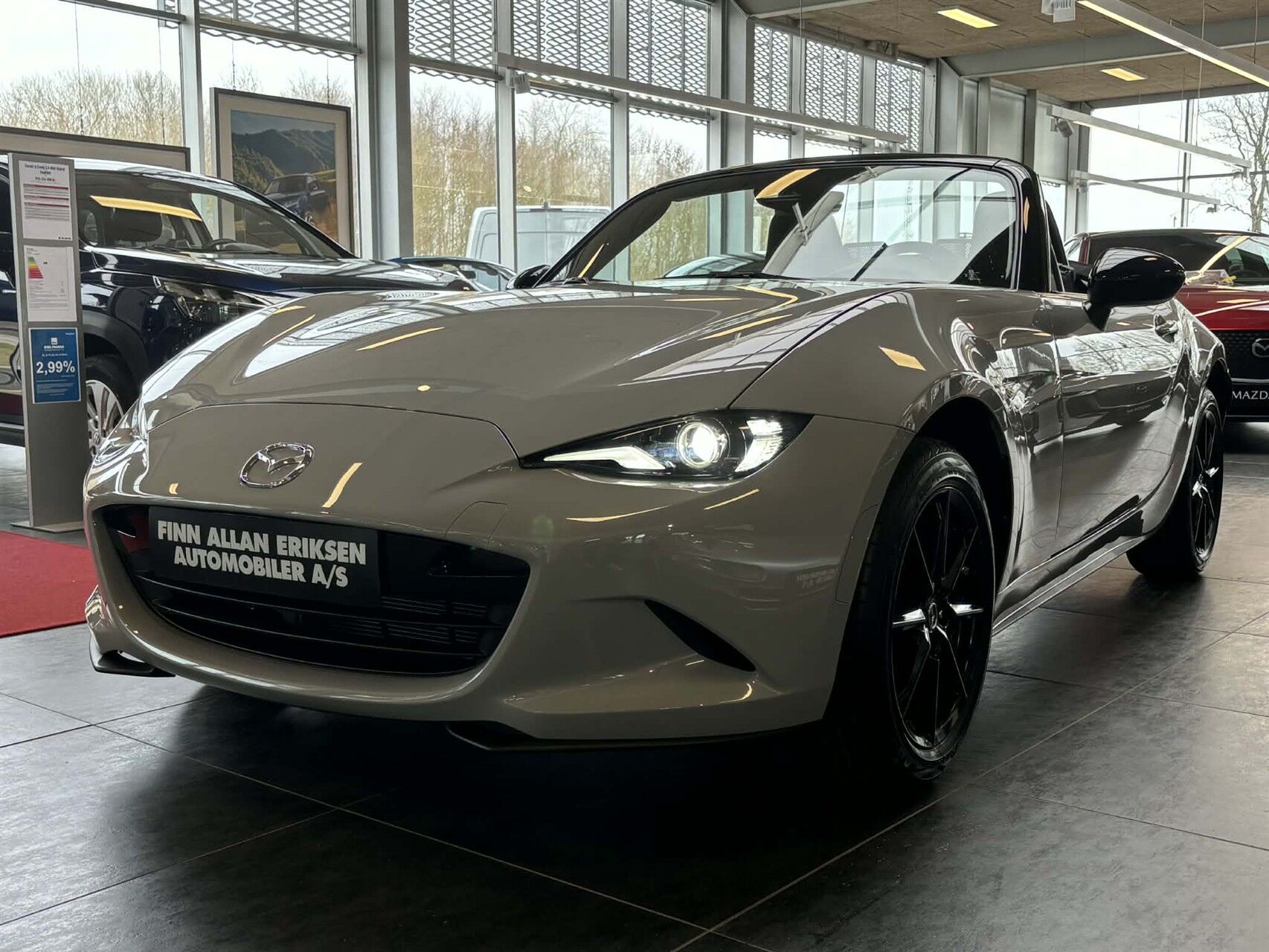 Billede af Mazda MX-5 Roadster 1,5 Skyactiv-G Prime-Line 132HK Cabr. 6g