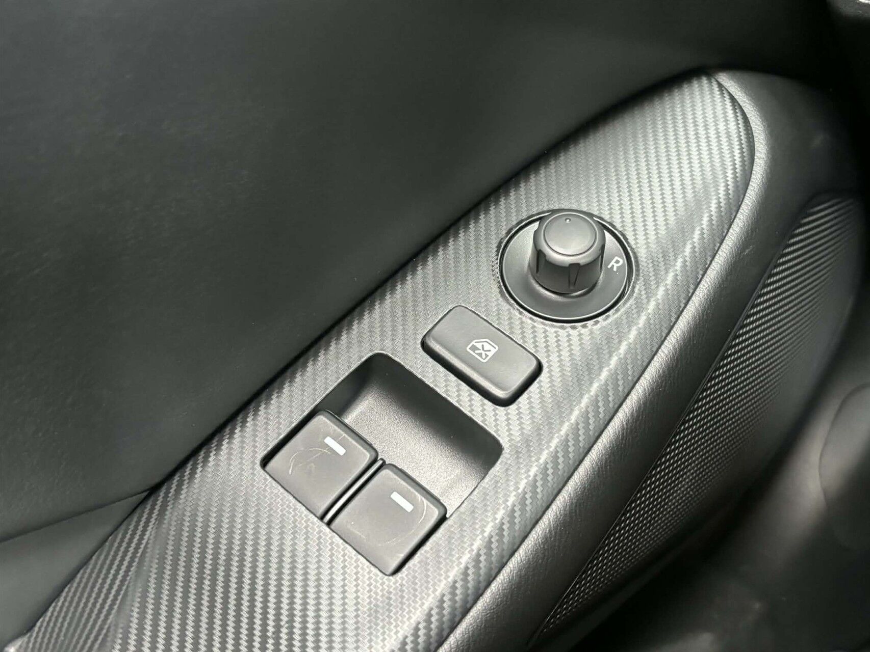 Billede af Mazda MX-5 Roadster 1,5 Skyactiv-G Prime-Line 132HK Cabr. 6g