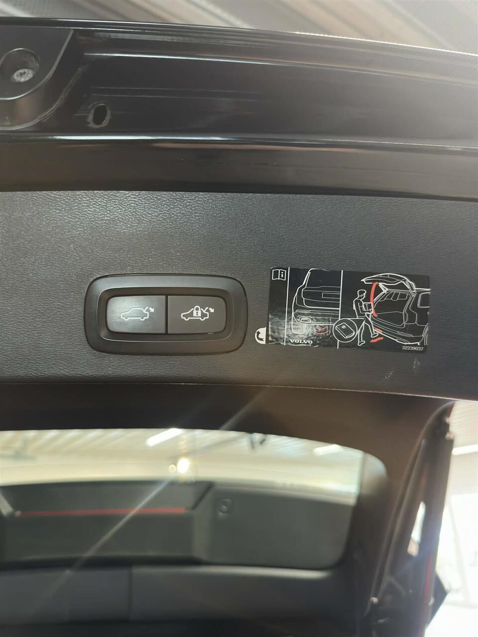 Billede af Volvo XC40 2,0 T4 Inscription 190HK 5d 8g Aut.