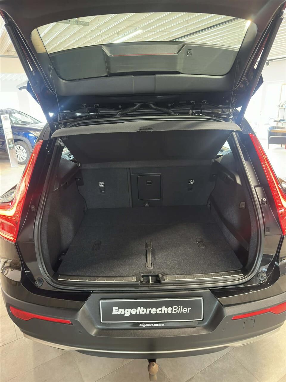Billede af Volvo XC40 2,0 T4 Inscription 190HK 5d 8g Aut.
