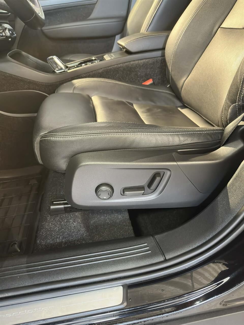 Billede af Volvo XC40 2,0 T4 Inscription 190HK 5d 8g Aut.