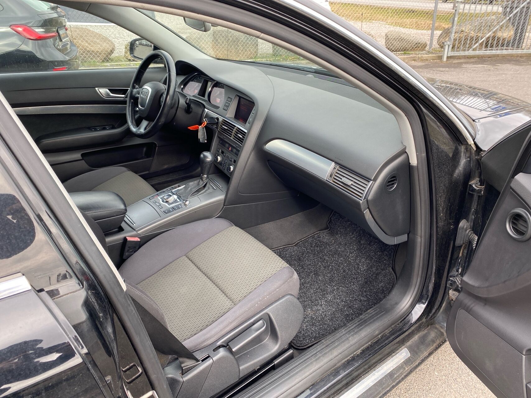 Billede af Audi A6 2,4 V6 Multitr. 177HK 7g Aut.