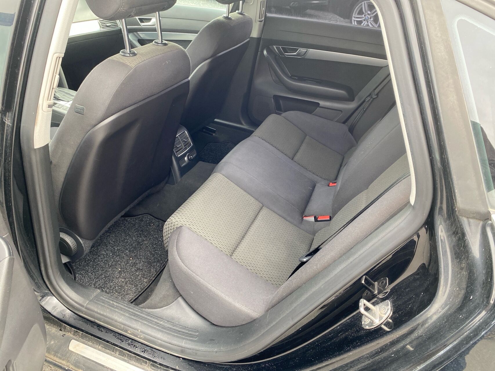 Billede af Audi A6 2,4 V6 Multitr. 177HK 7g Aut.