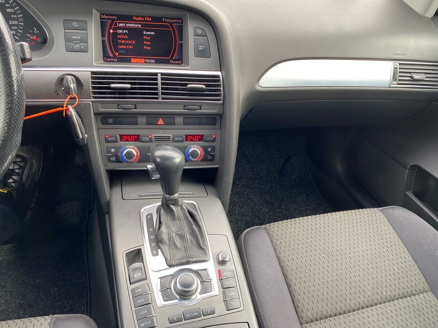 Billede af Audi A6 2,4 V6 Multitr. 177HK 7g Aut.