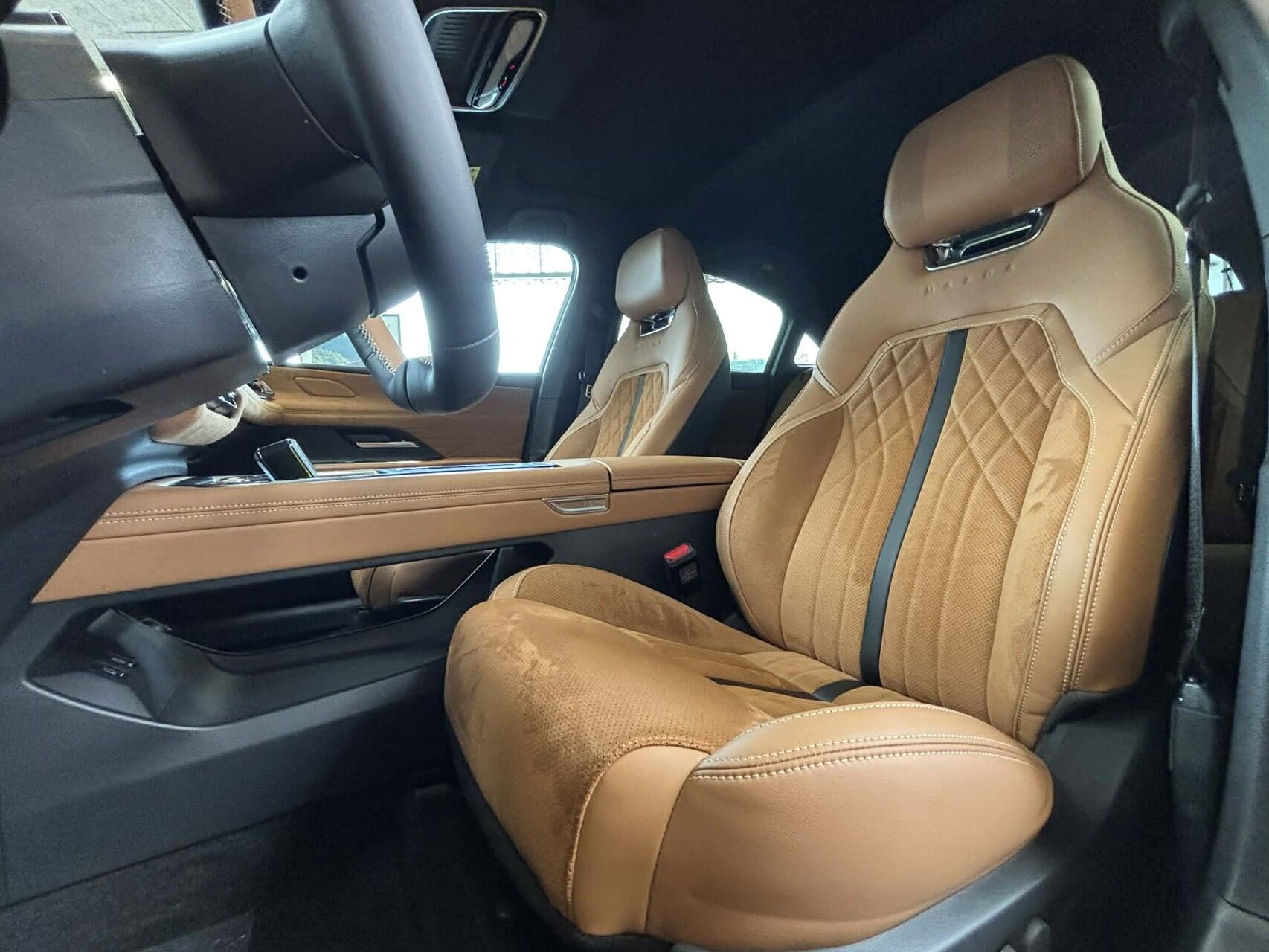 Billede af Mazda 6e EL Takumi Plus 245HK 5d Aut.