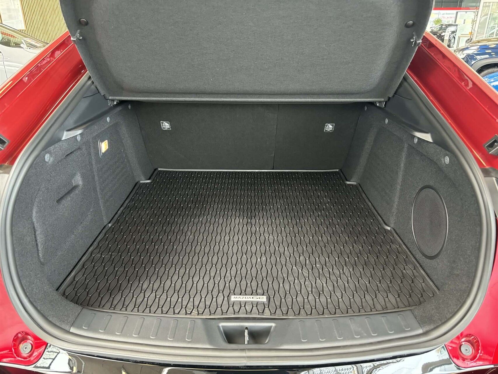 Billede af Mazda 6e EL Takumi Plus 245HK 5d Aut.