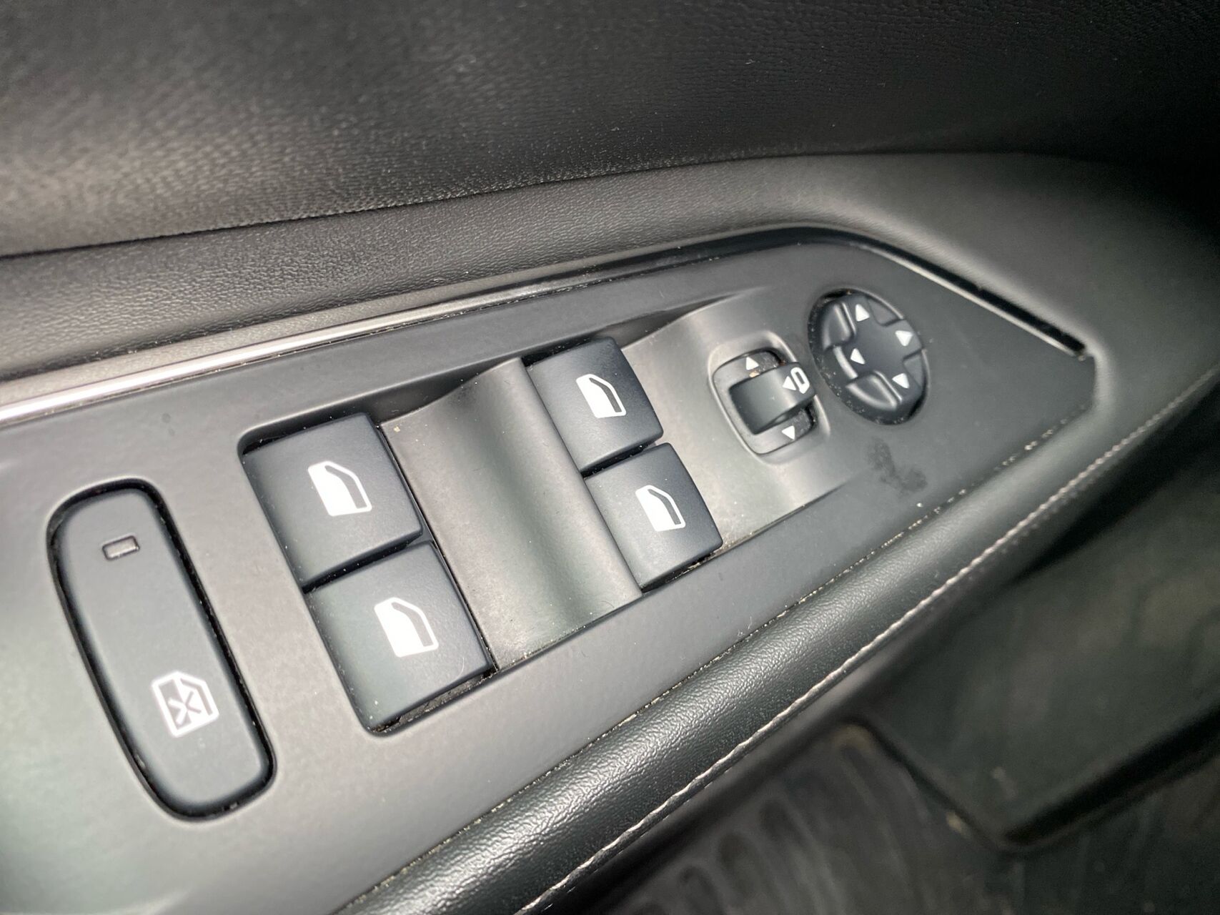 Billede af Peugeot 5008 1,5 BlueHDi Allure EAT8 130HK 5d 8g Aut.