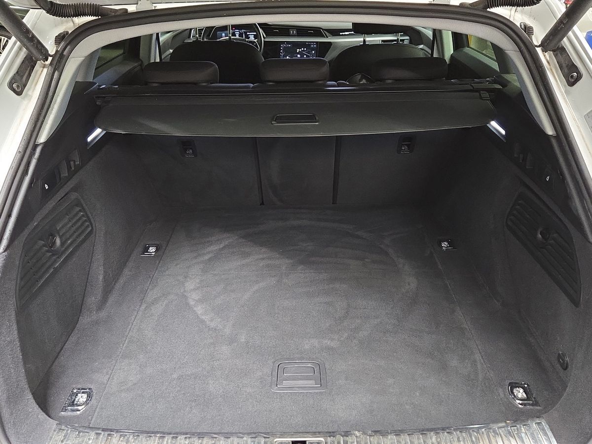 Billede af Audi E-tron 55 Prestige Quattro 408HK 5d Aut.