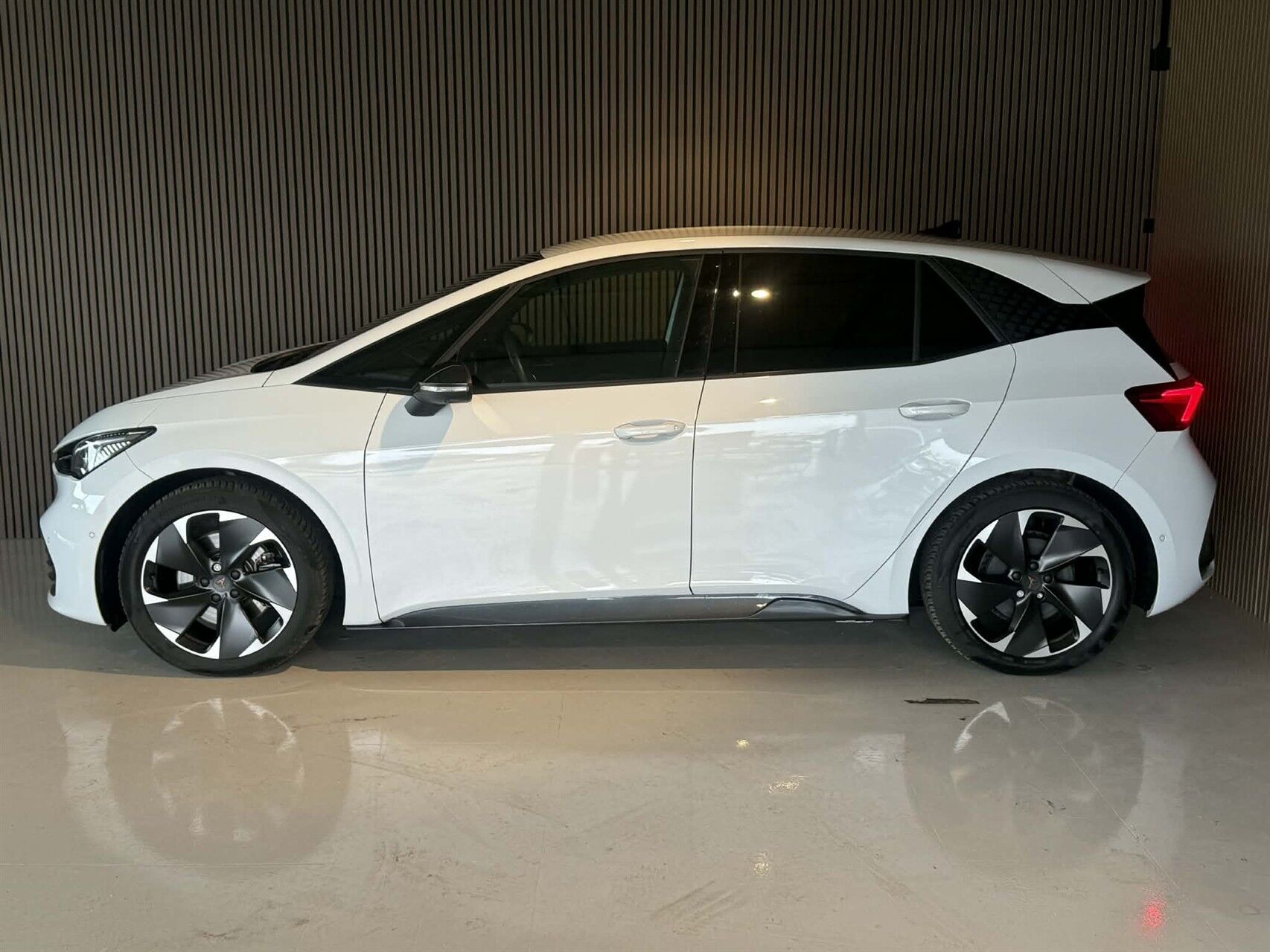 Billede af Cupra Born EL e-Boost 231HK 5d Aut.