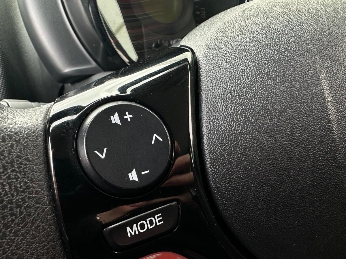 Billede af Citroën C1 1,0 VTi Sportline 72HK 5d