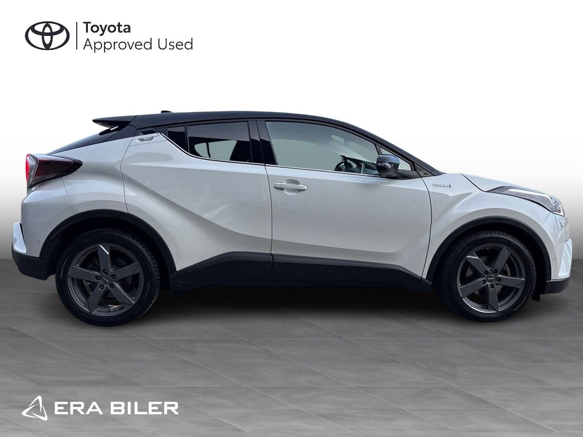 Billede af Toyota C-HR 1,8 Hybrid C-LUB Premium Selected Bi-tone Multidrive S 122HK 5d Aut.