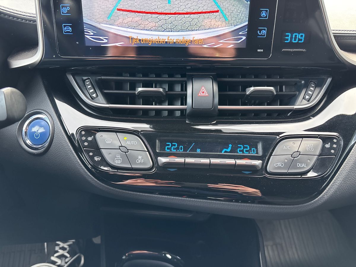 Billede af Toyota C-HR 1,8 Hybrid C-LUB Premium Selected Bi-tone Multidrive S 122HK 5d Aut.