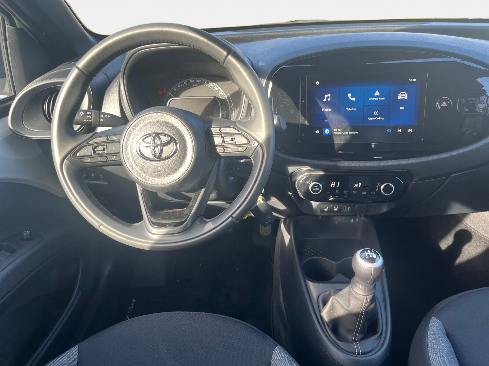 Billede af Toyota Aygo X 1,0 VVT-I Active 72HK 5d