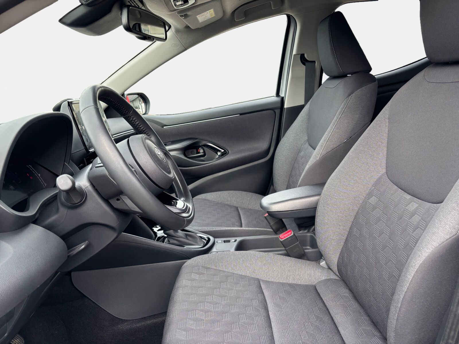 Billede af Toyota Yaris 1,5 Hybrid Style Technology 116HK 5d Trinl. Gear