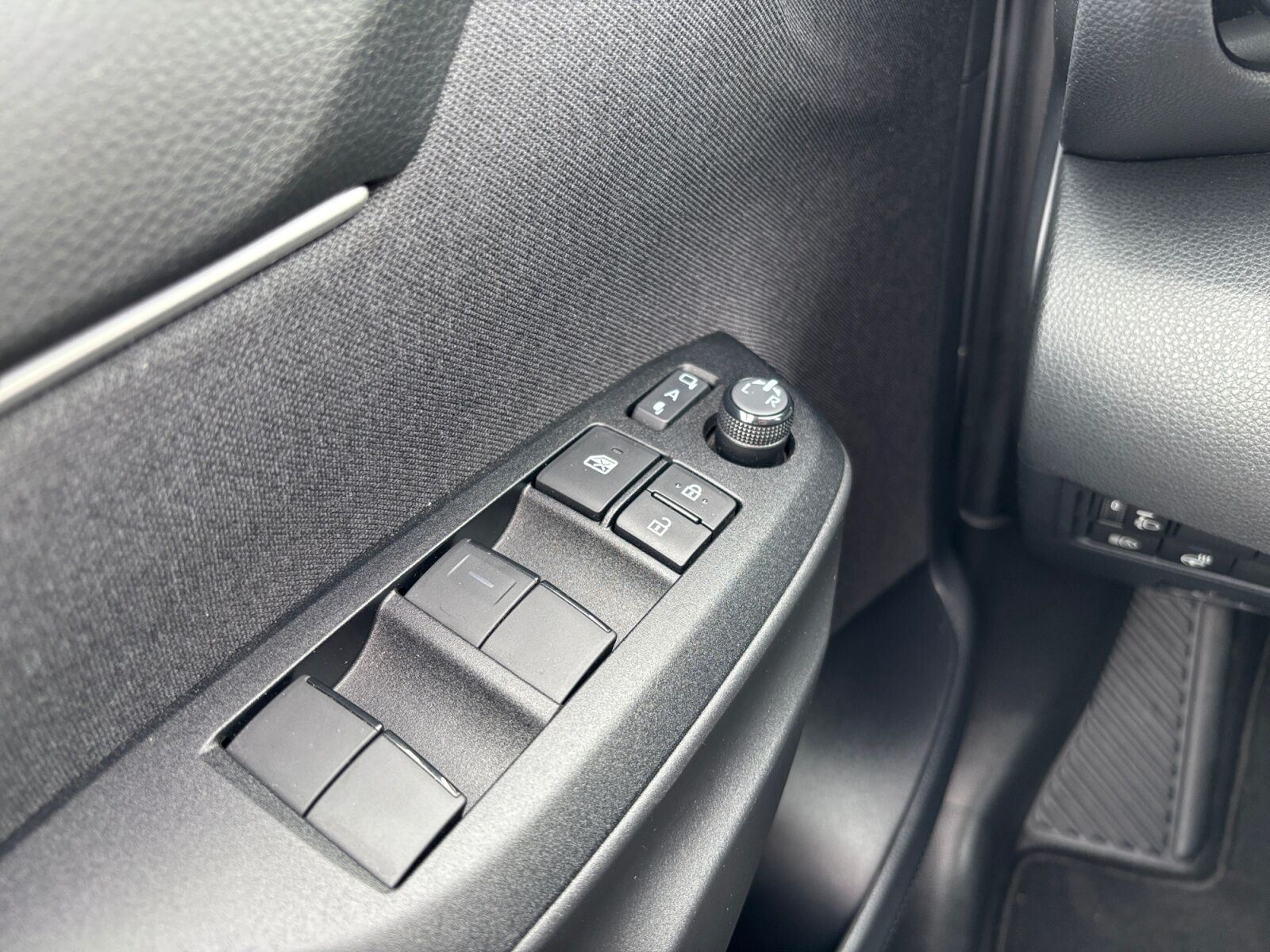 Billede af Toyota Yaris 1,5 Hybrid Style Technology 116HK 5d Trinl. Gear