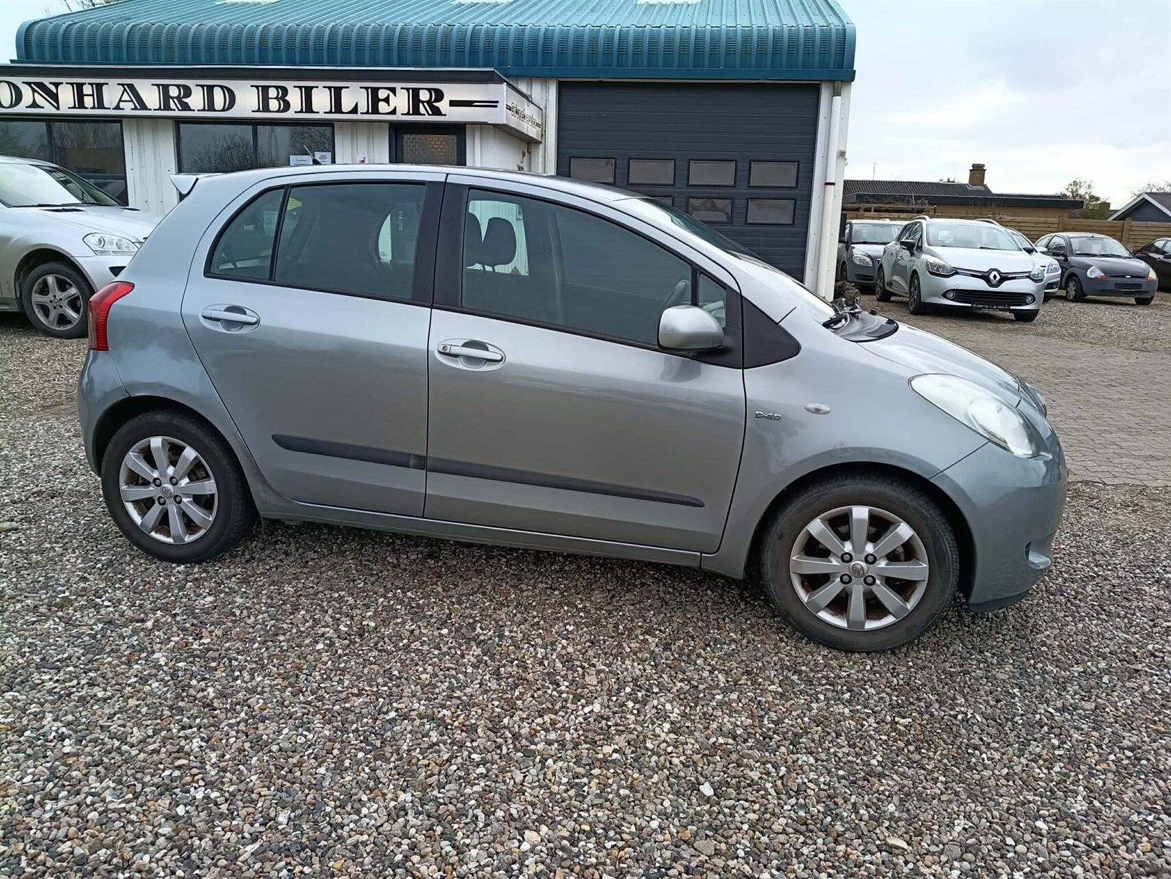 Billede af Toyota Yaris 1,4 D-4D Linea Terra 90HK 5d