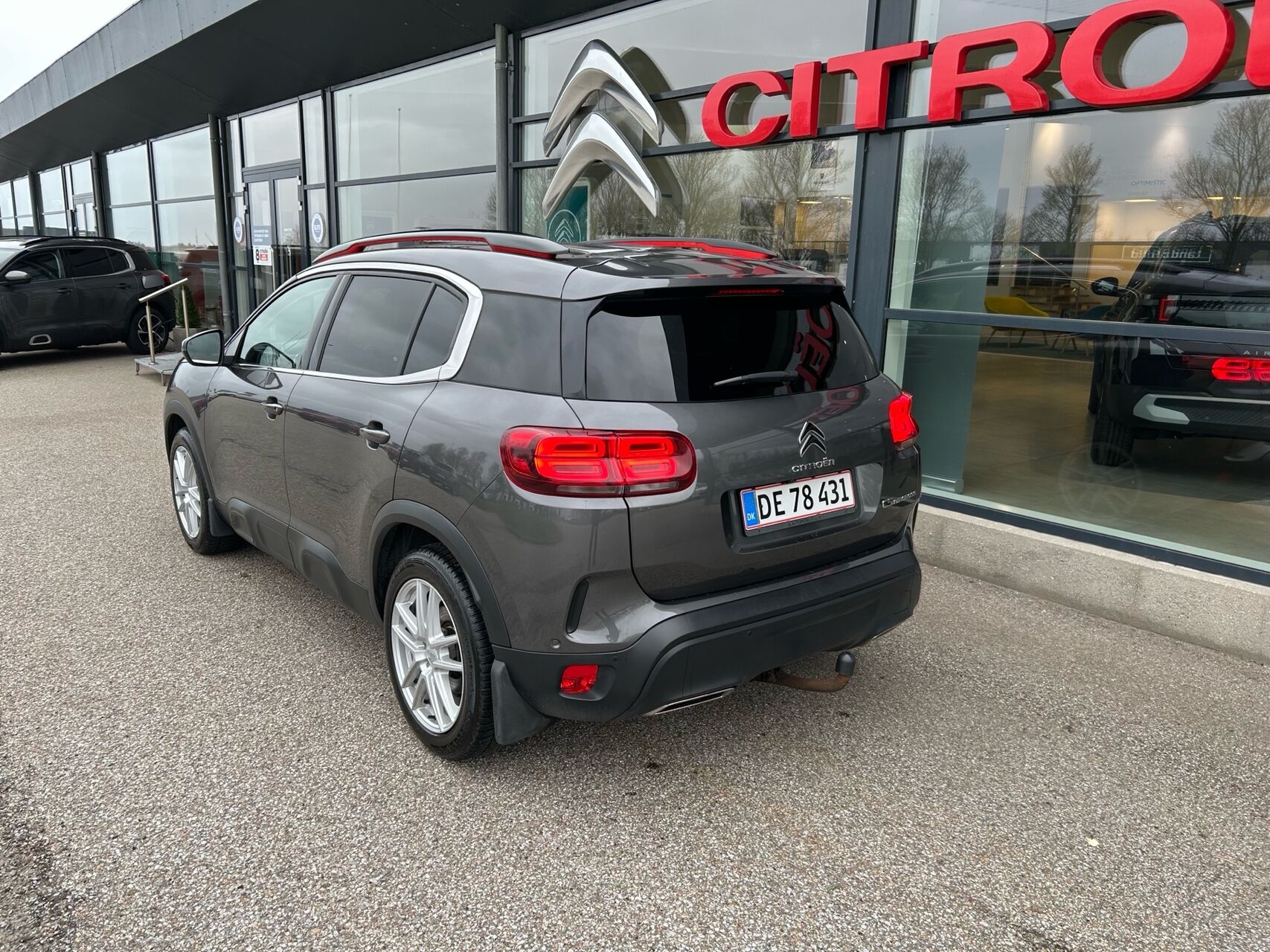 Billede af Citroën C5 Aircross 1,5 Blue HDi Platinum EAT8 start/stop 130HK 5d 8g Aut.