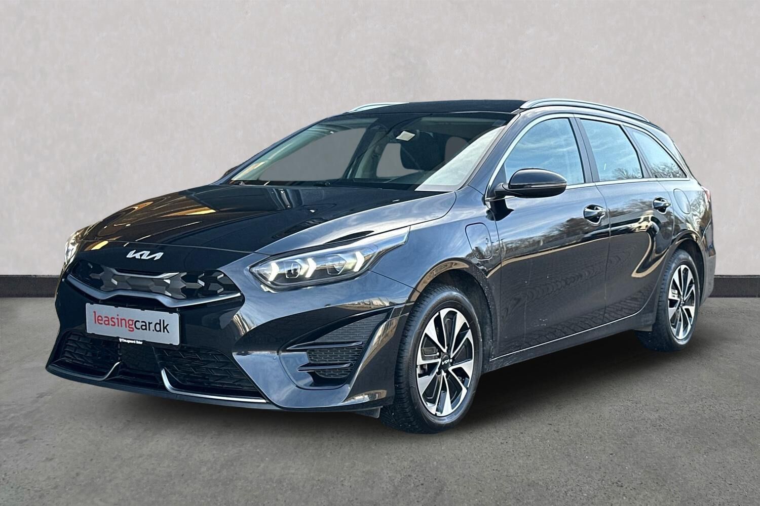 Billede af Kia Ceed SW 1,6 GDI PHEV  Plugin-hybrid Prestige DCT 141HK Stc 6g Aut.