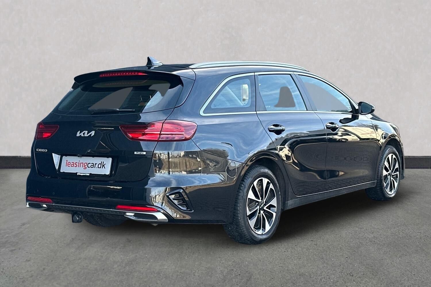 Billede af Kia Ceed SW 1,6 GDI PHEV  Plugin-hybrid Prestige DCT 141HK Stc 6g Aut.