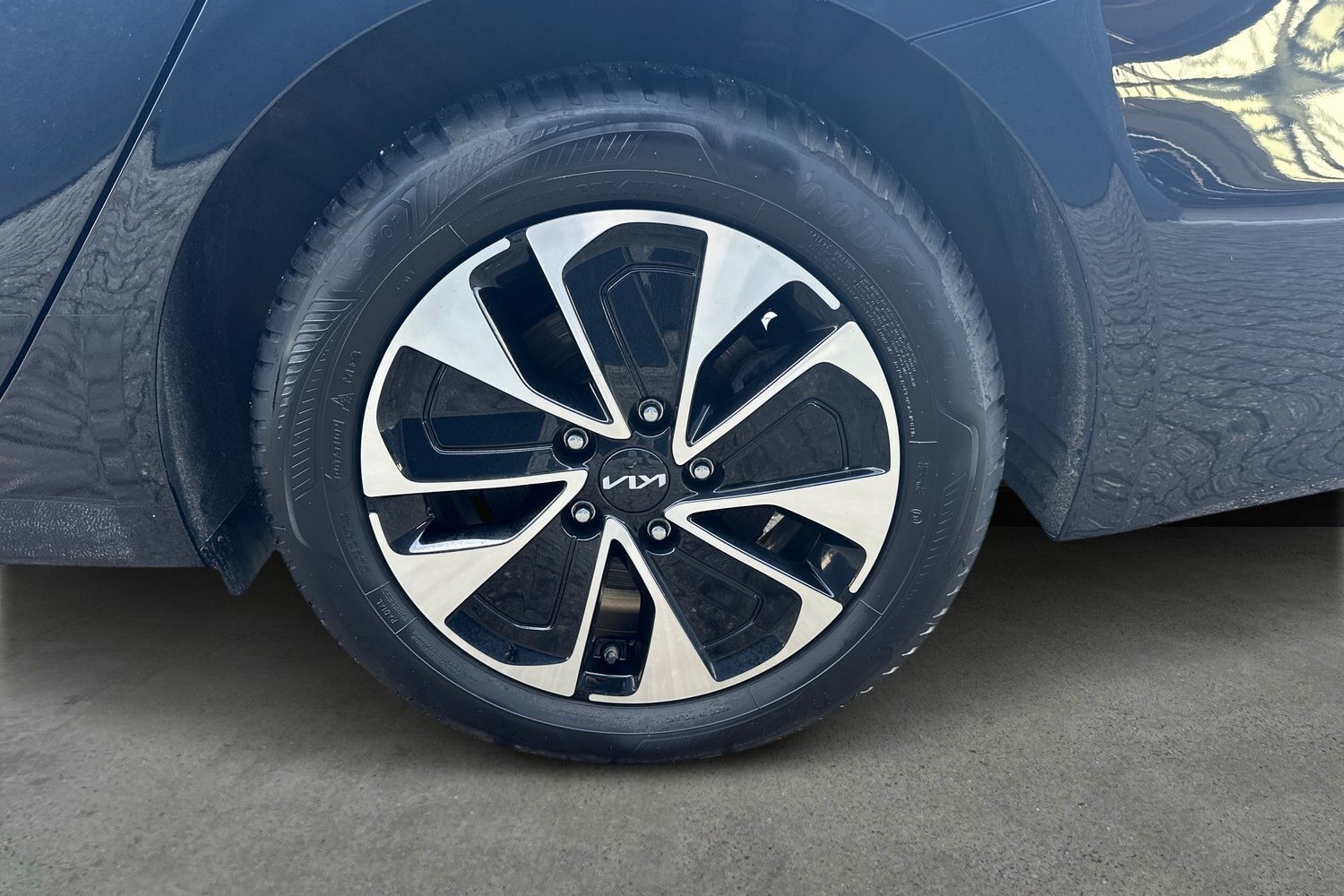 Billede af Kia Ceed SW 1,6 GDI PHEV  Plugin-hybrid Prestige DCT 141HK Stc 6g Aut.