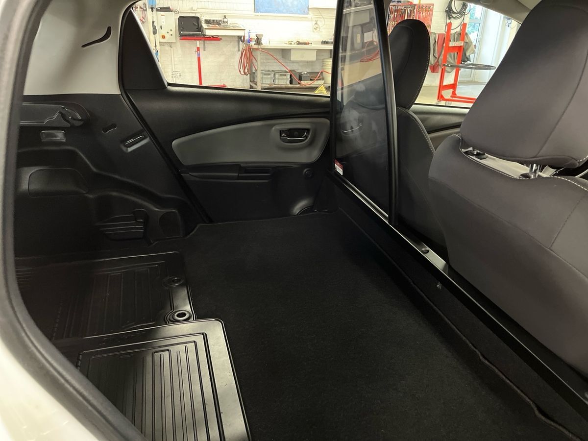 Billede af Toyota Yaris 1,5 Hybrid H2 E-CVT 100HK 5d Trinl. Gear